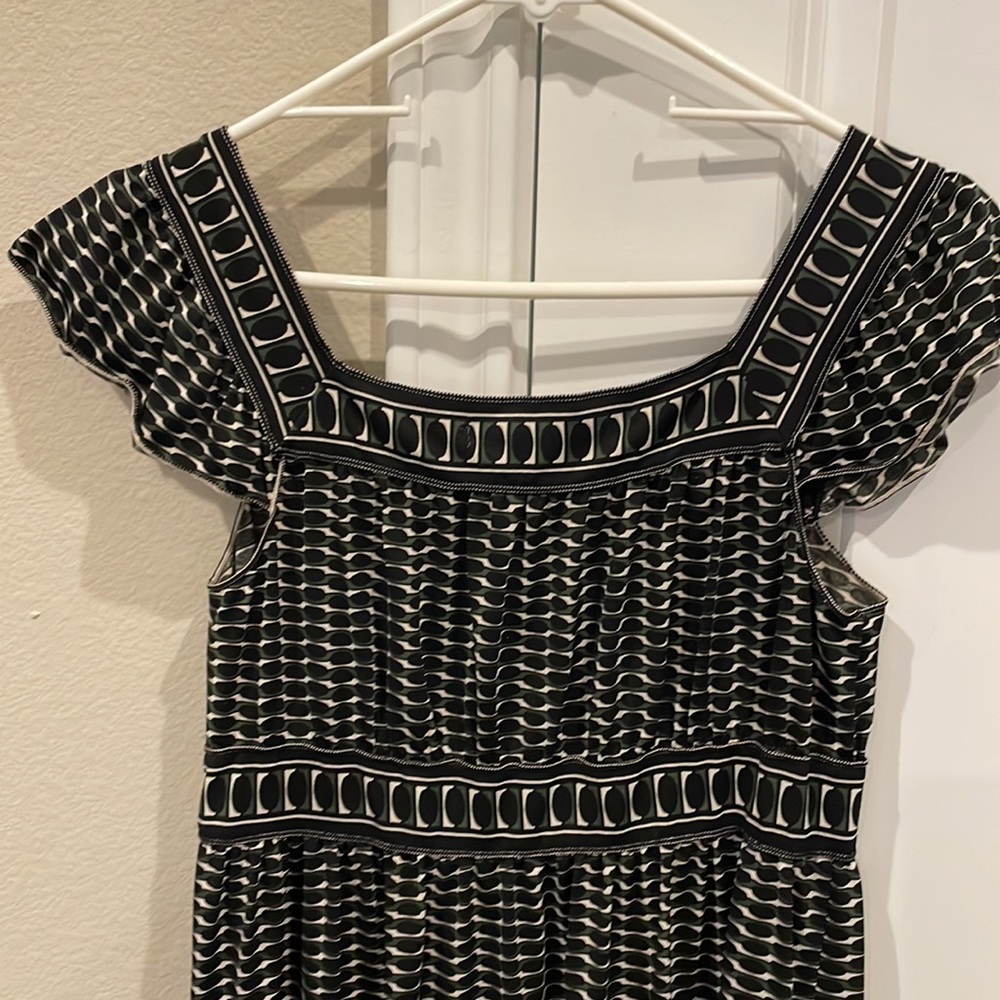 Max Studio size medium - Picture 7 of 10